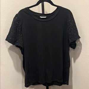 Time and Tru Black Short Sleeve T-Shirt